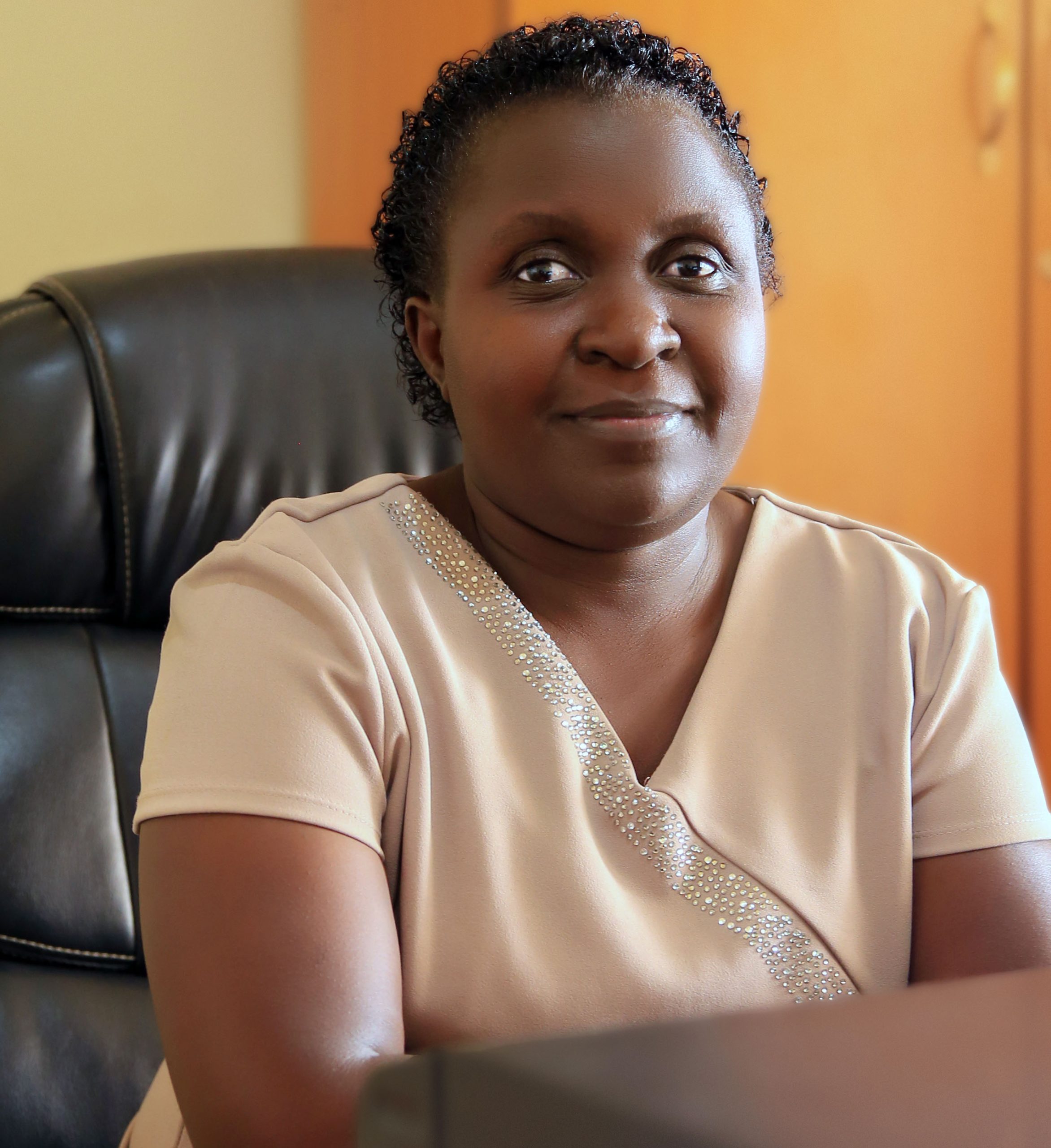Besania Sacco